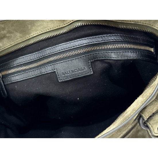 Balenciaga Le Cagole