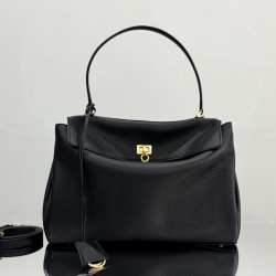 Balenciaga More ←