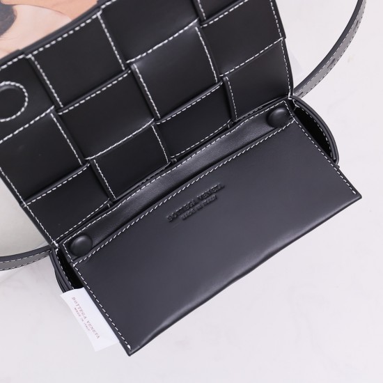 Bottega Veneta ​‍Cassette