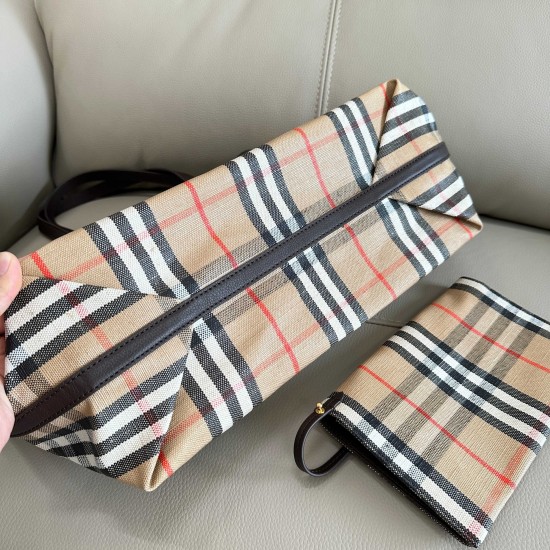 BURBERRY BAGS