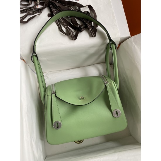 HERMÈS Lindy