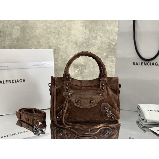 Balenciaga Le Cagole