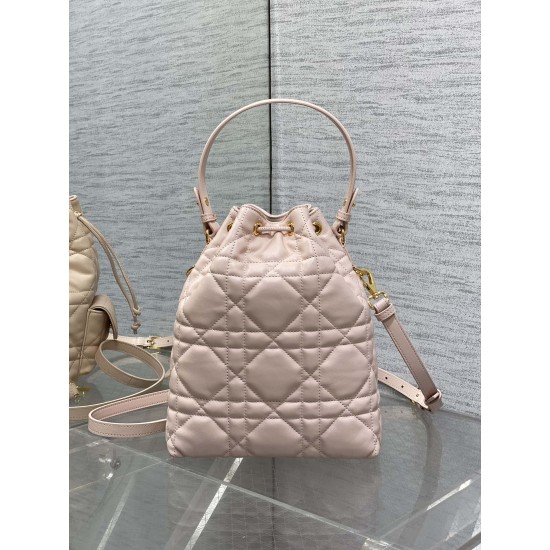 Dior Caro