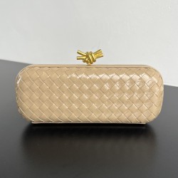 Bottega Veneta More