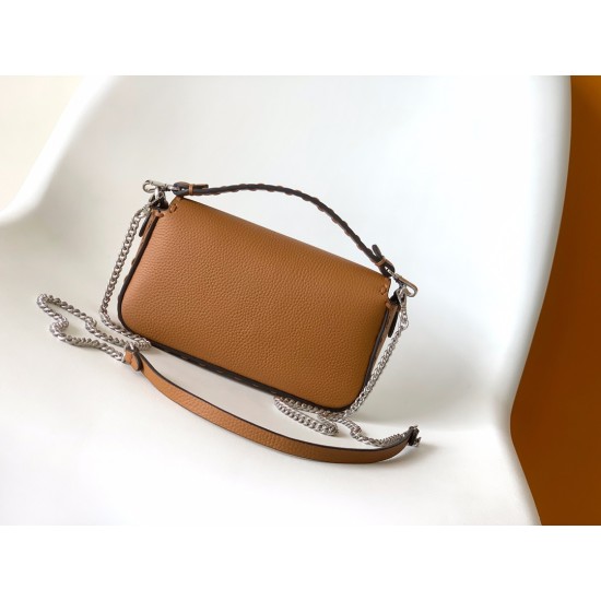 FENDI Baguette