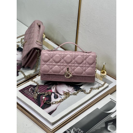 Dior Lady