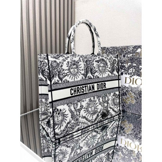 Dior Book Tote