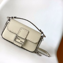 FENDI Baguette
