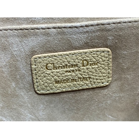 Dior Bobby