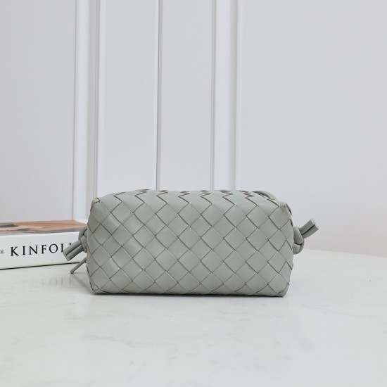 Bottega Veneta Loop