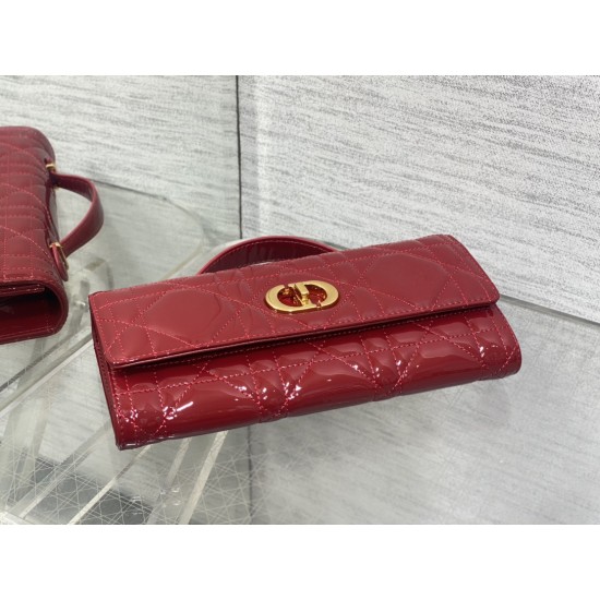 Dior Caro