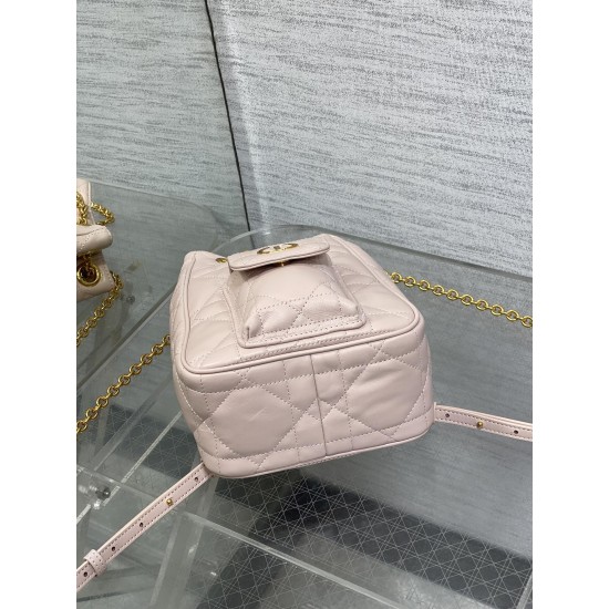 Dior Caro