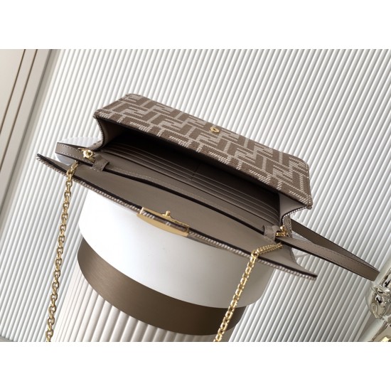 FENDI Baguette