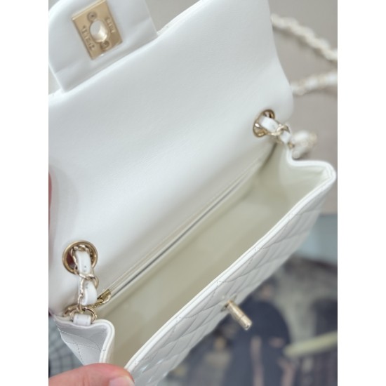 CHANEL FLAP BAG