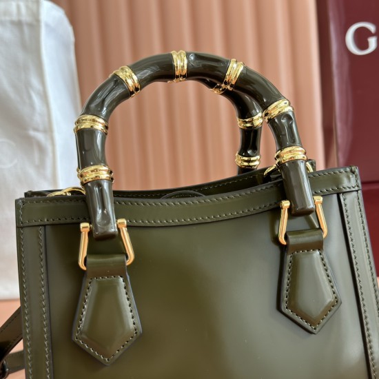Gucci Diana