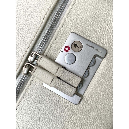 HERMÈS Suitcase
