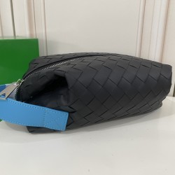 Bottega Veneta More