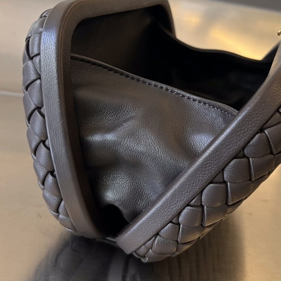 Bottega Veneta More