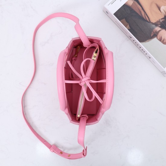 Bottega Veneta Tote