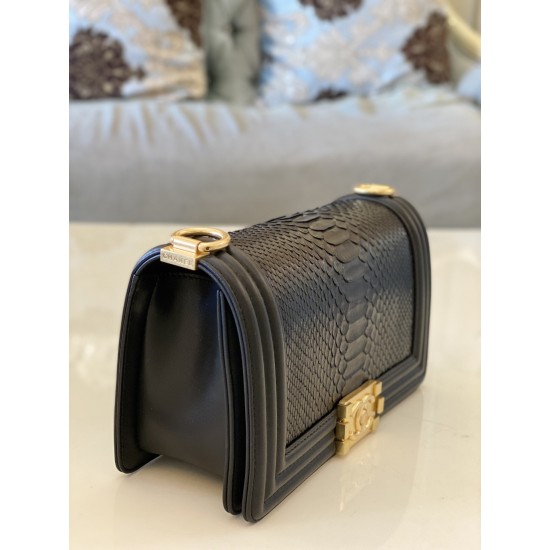 CHANEL BOY BAG