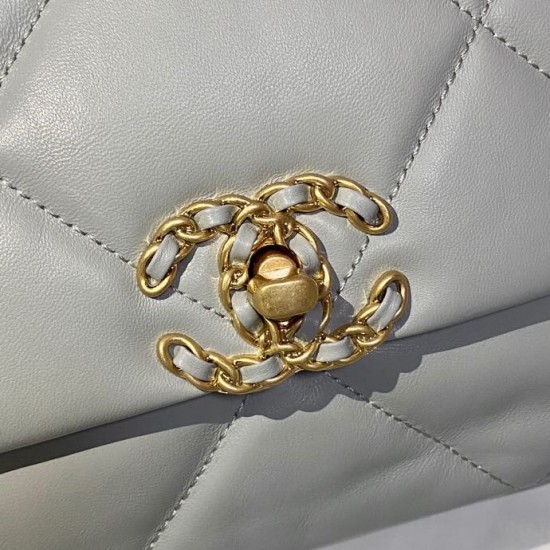 CHANEL 19 BAG