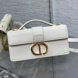 Dior Montaigne