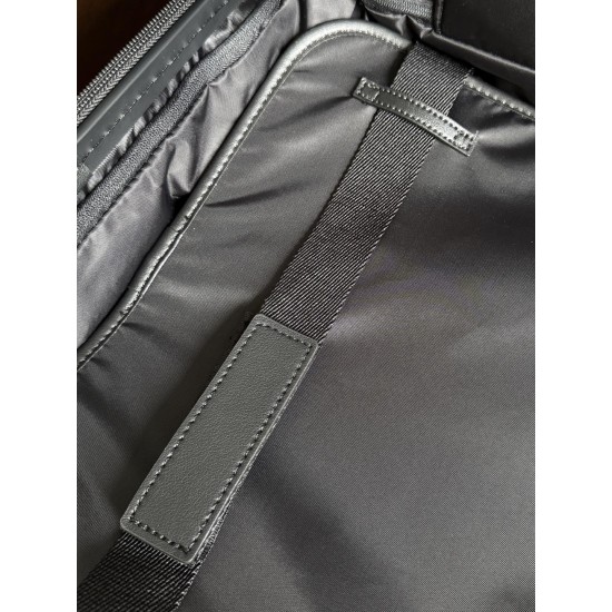 Bottega Veneta More