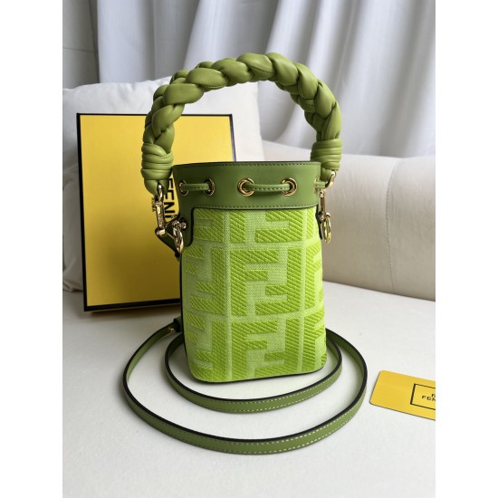FENDI Bucket Bags