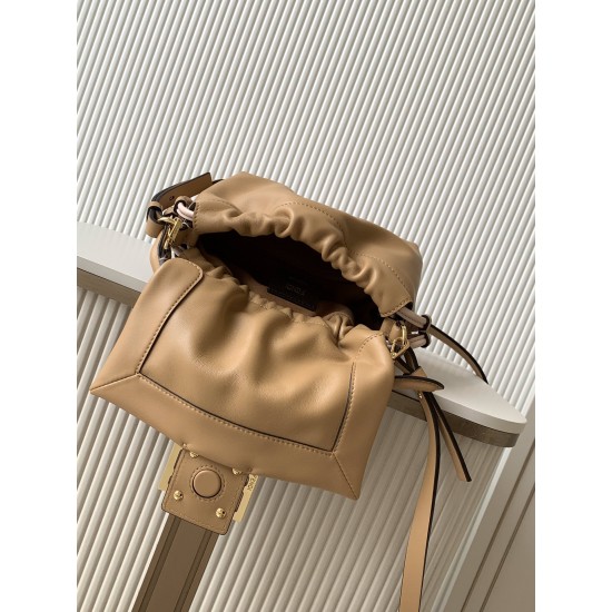 FENDI Baguette