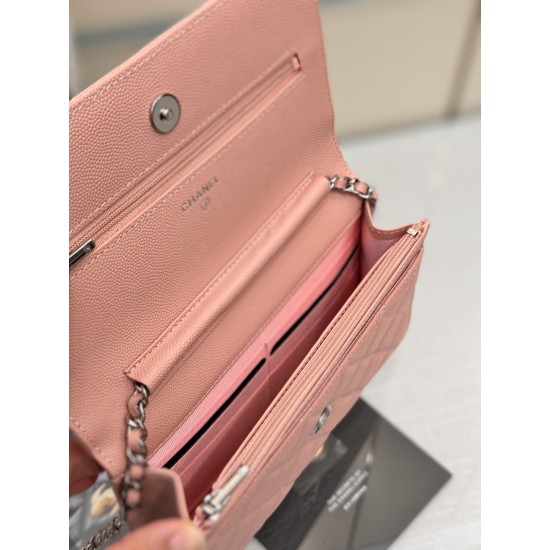 CHANEL WOC