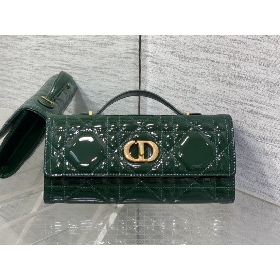Dior Caro