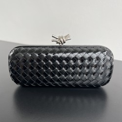 Bottega Veneta More