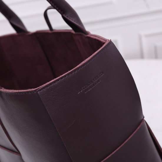 Bottega Veneta Tote