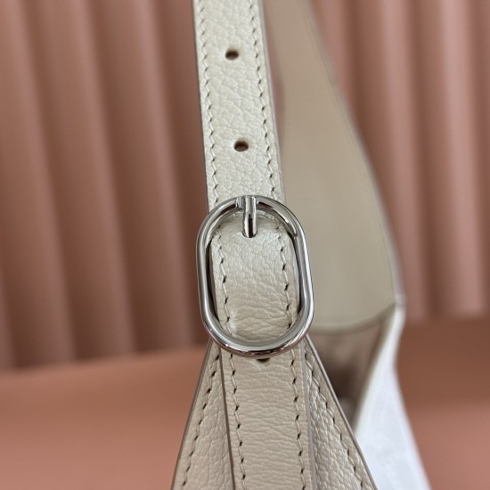 Gucci Jackie 1961