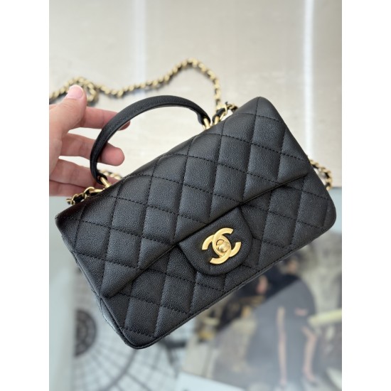 CHANEL FLAP BAG
