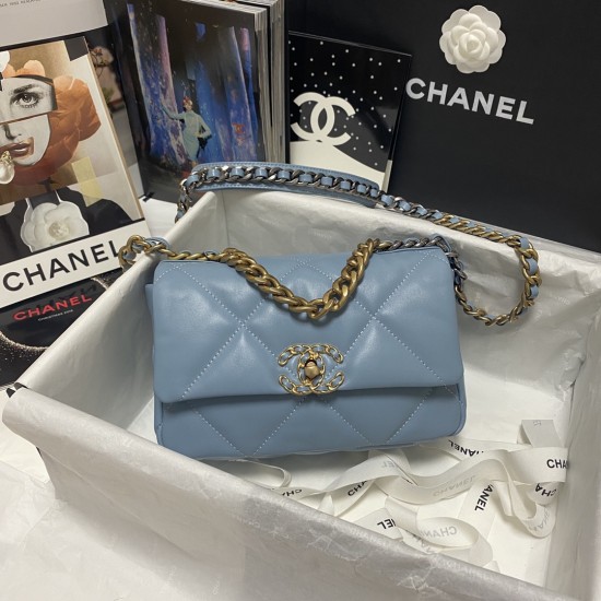CHANEL 19 BAG