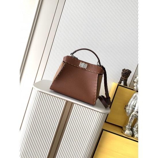 FENDI Peekaboo
