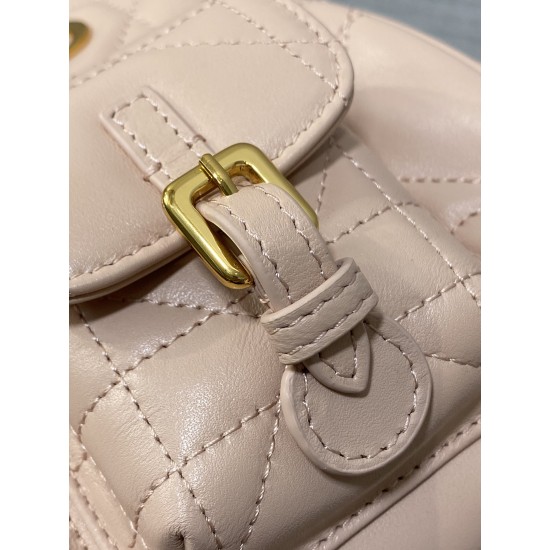 Dior Caro