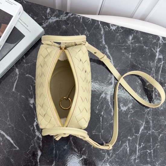 Bottega Veneta Loop