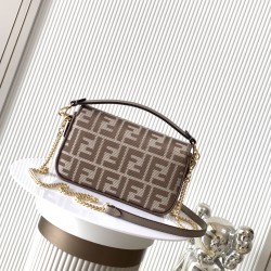 FENDI Baguette