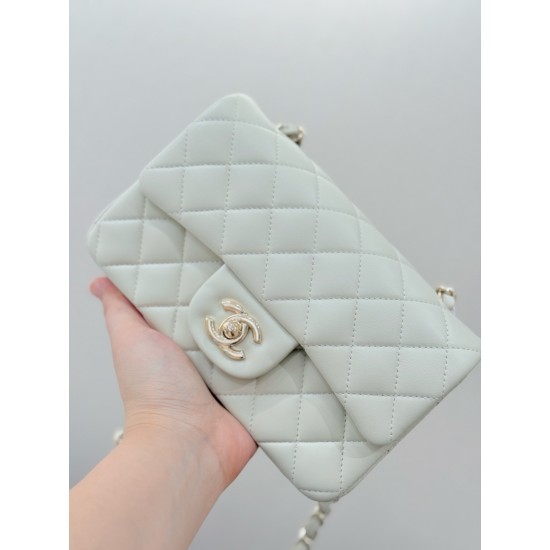 CHANEL FLAP BAG