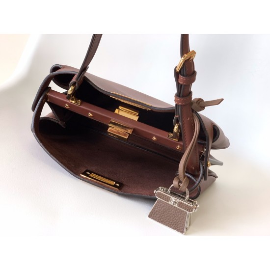 FENDI Peekaboo