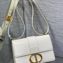 Dior Montaigne
