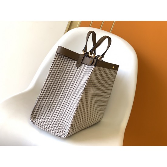 FENDI Tote Bags
