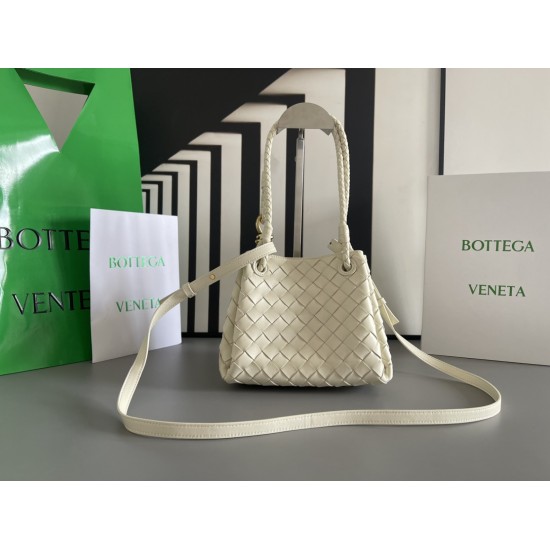 Bottega Veneta Parachute