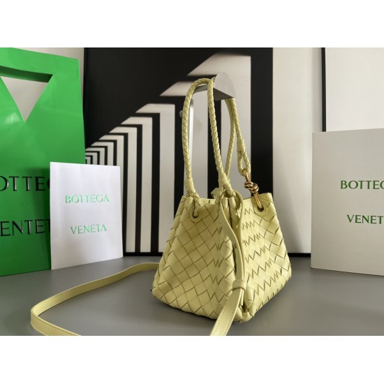 Bottega Veneta Parachute