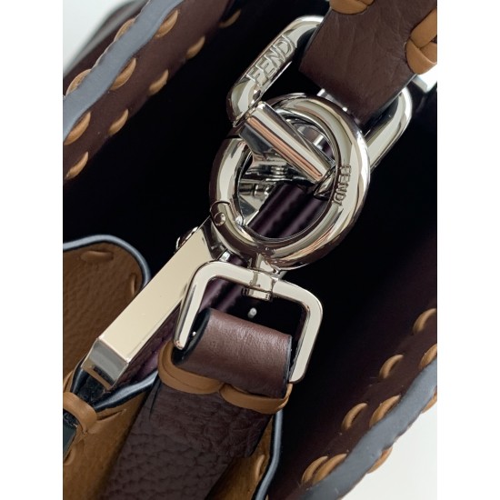 FENDI Peekaboo