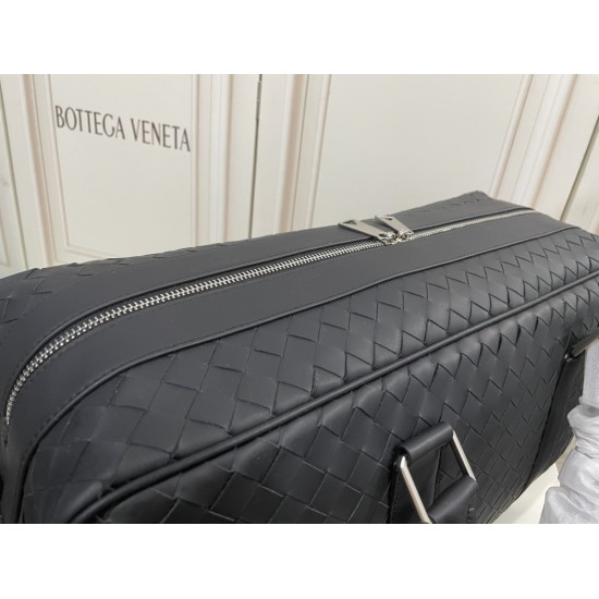 Bottega Veneta More