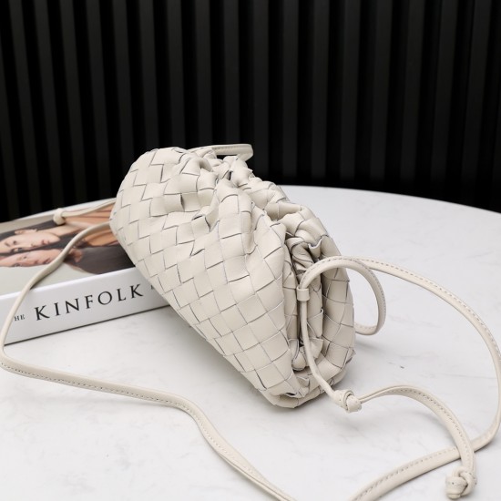 Bottega Veneta Pouch