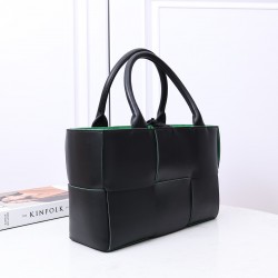 Bottega Veneta Tote